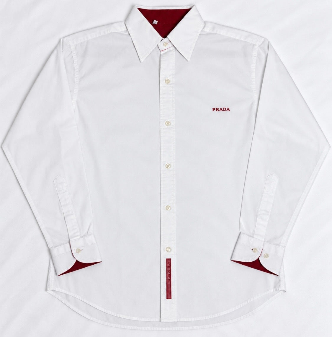 Chemise Prada blanche logo rouge💫